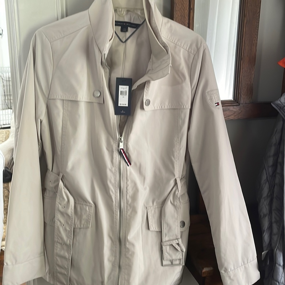 Tommy Hilfiger, never worn, Beige, tan, neutral, raincoat, fall jacket.